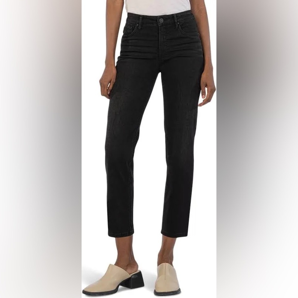 KUT RACHAEL HIGH RISE FAB AB
MOM JEAN NWT , sz : 6